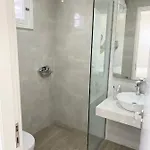 Lägenhet Louvros Luxury