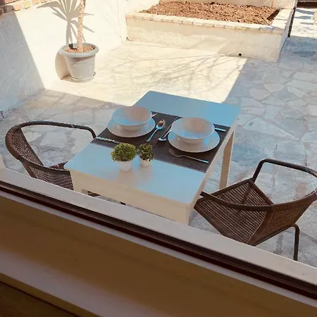 Louvros Luxury