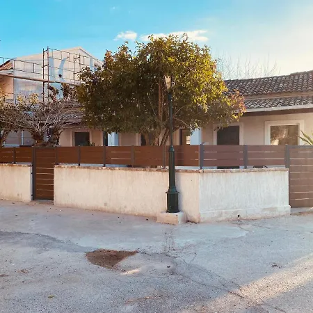 Lejlighed Louvros Luxury Dassia (Corfu)