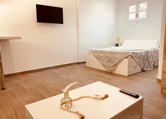 Louvros Luxury Δασιά