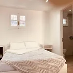 Lejlighed Louvros Luxury