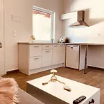 Louvros Luxury Lejlighed *