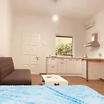 Louvros Luxury Appartement