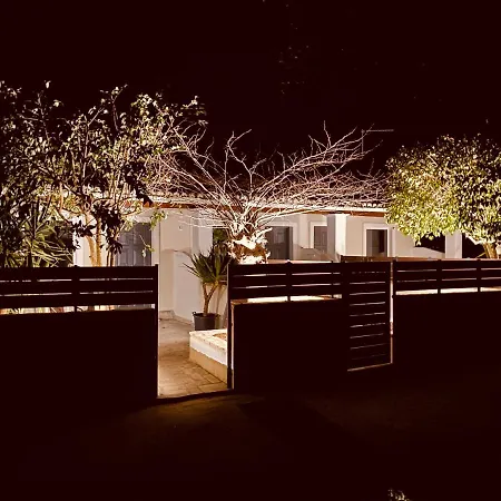 Louvros Luxury Appartement *