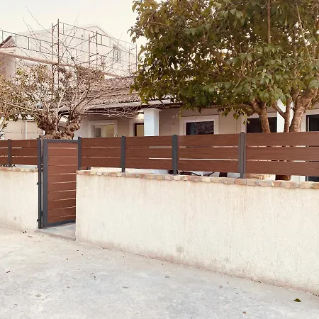 Daire Louvros Luxury *